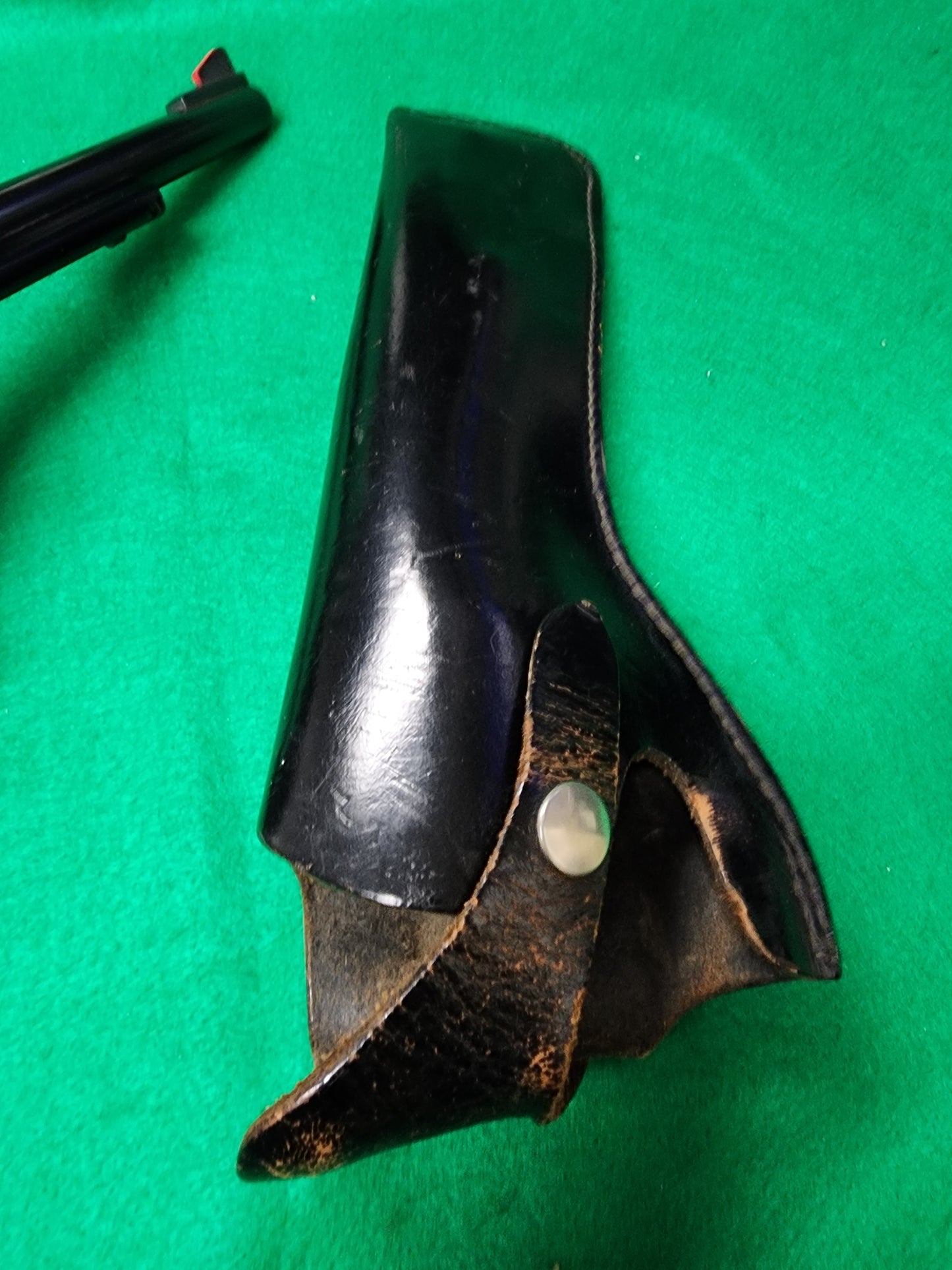 USED Ruger New Model Super Blackhawk Revolver 44 mag