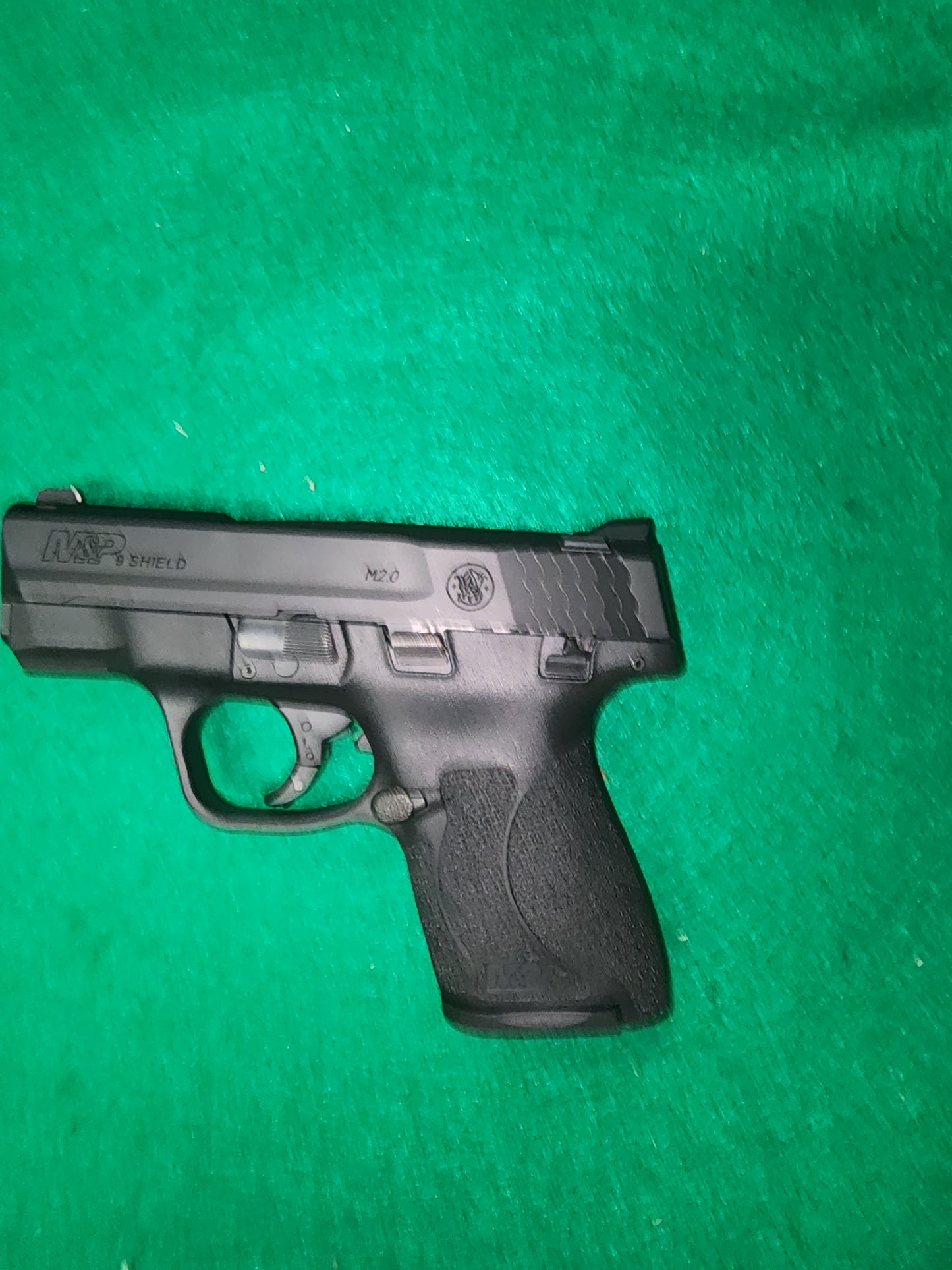 USED Smith & Wesson M&P9 Shield M2.0 Pistol 9mm