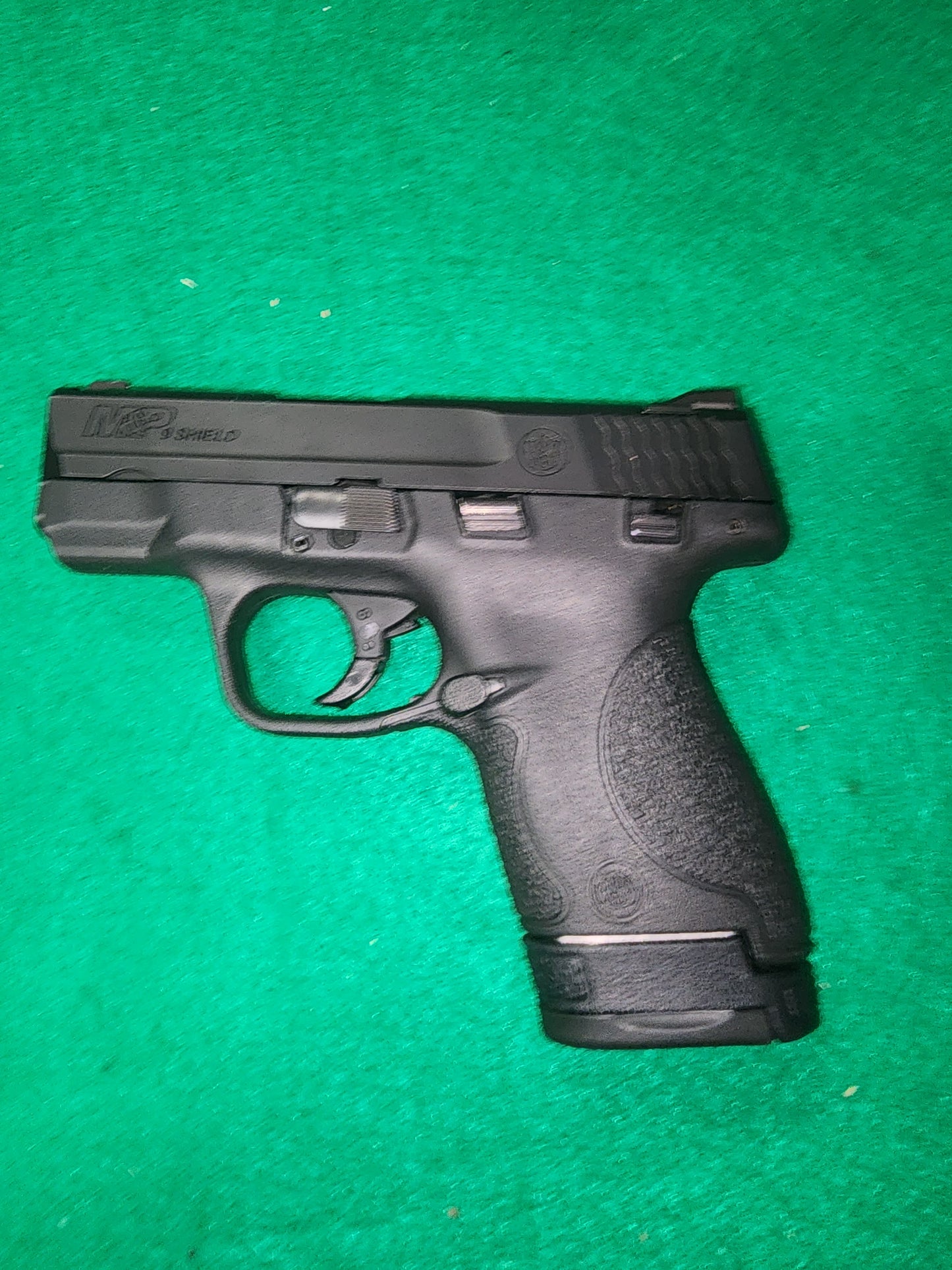 USED Smith & Wesson M&P Shield Pistol 9mm