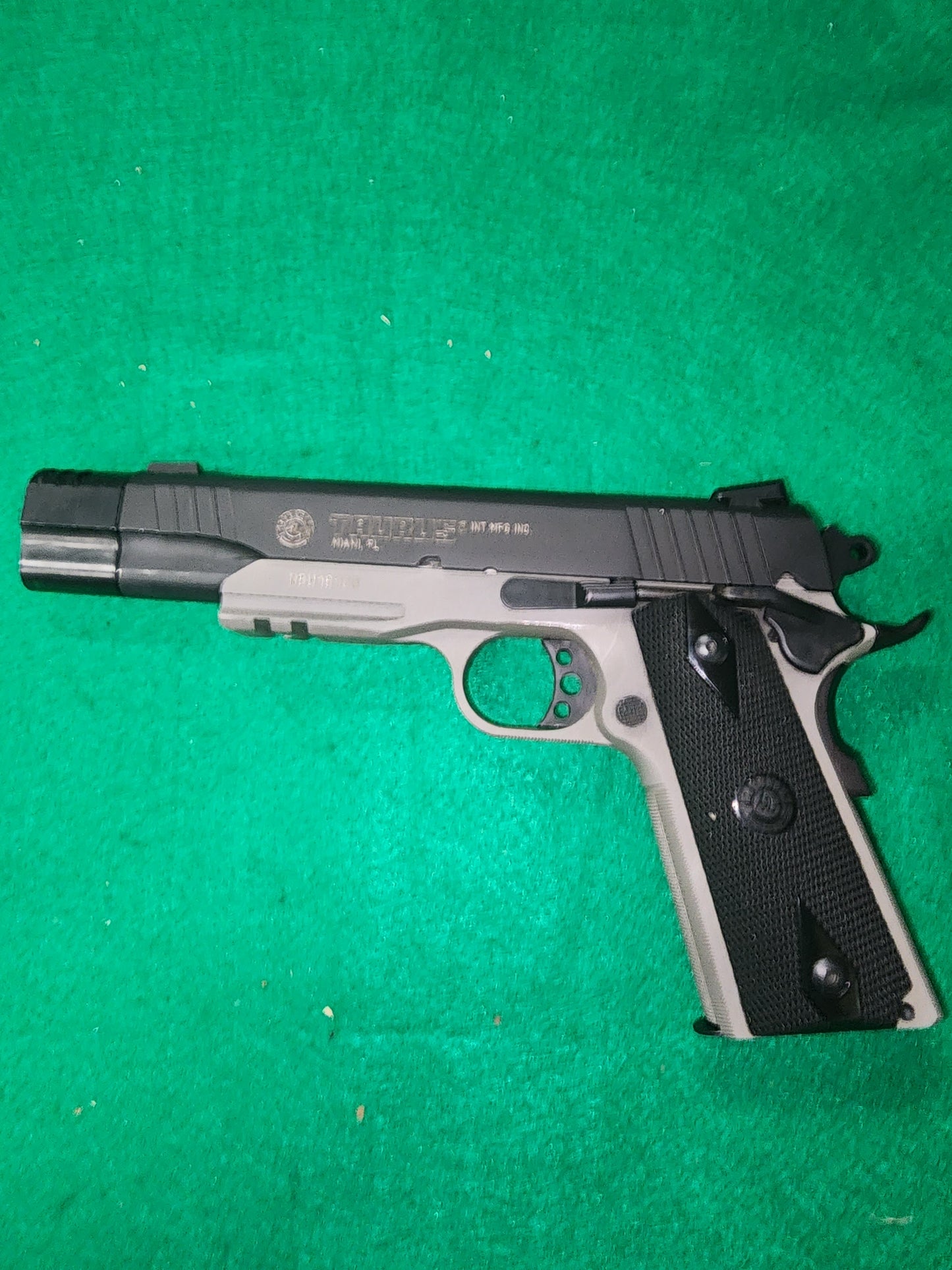 USED Taurus PT1911AR Pistol .45 ACP with Comp